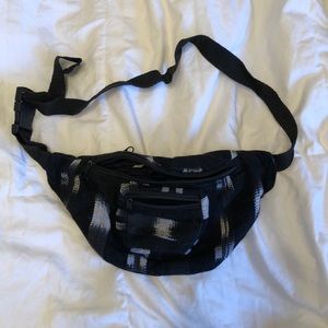 B&W Fanny Pack